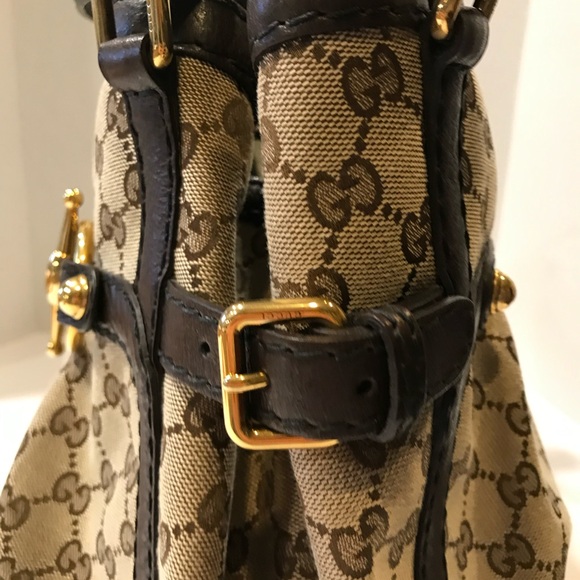 Gucci GG monogrammed canvas and leather handbag - Picture 9 of 16